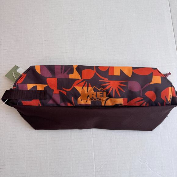 REI Roadtripper Duffle Bag 60 Liter and Medium Pod Bag Travel Sol Geo Raisin NEW - Picture 5 of 8